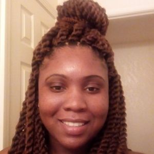 Meet your Posher, Shaina